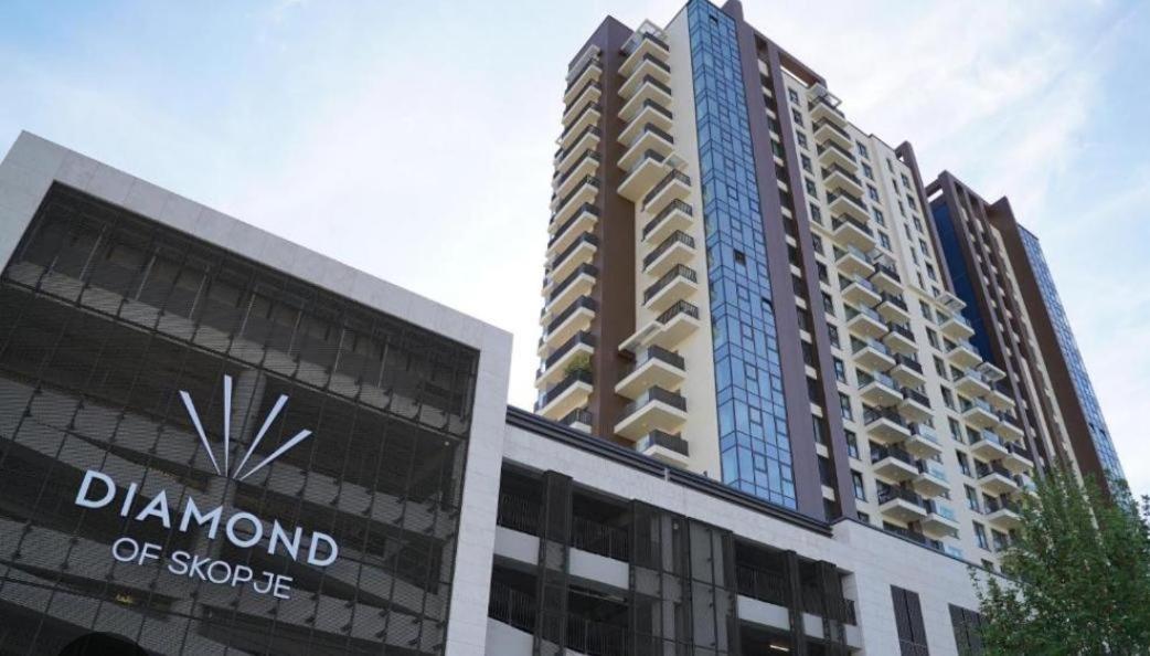 Nina Diamond Limak Appartement Skopje